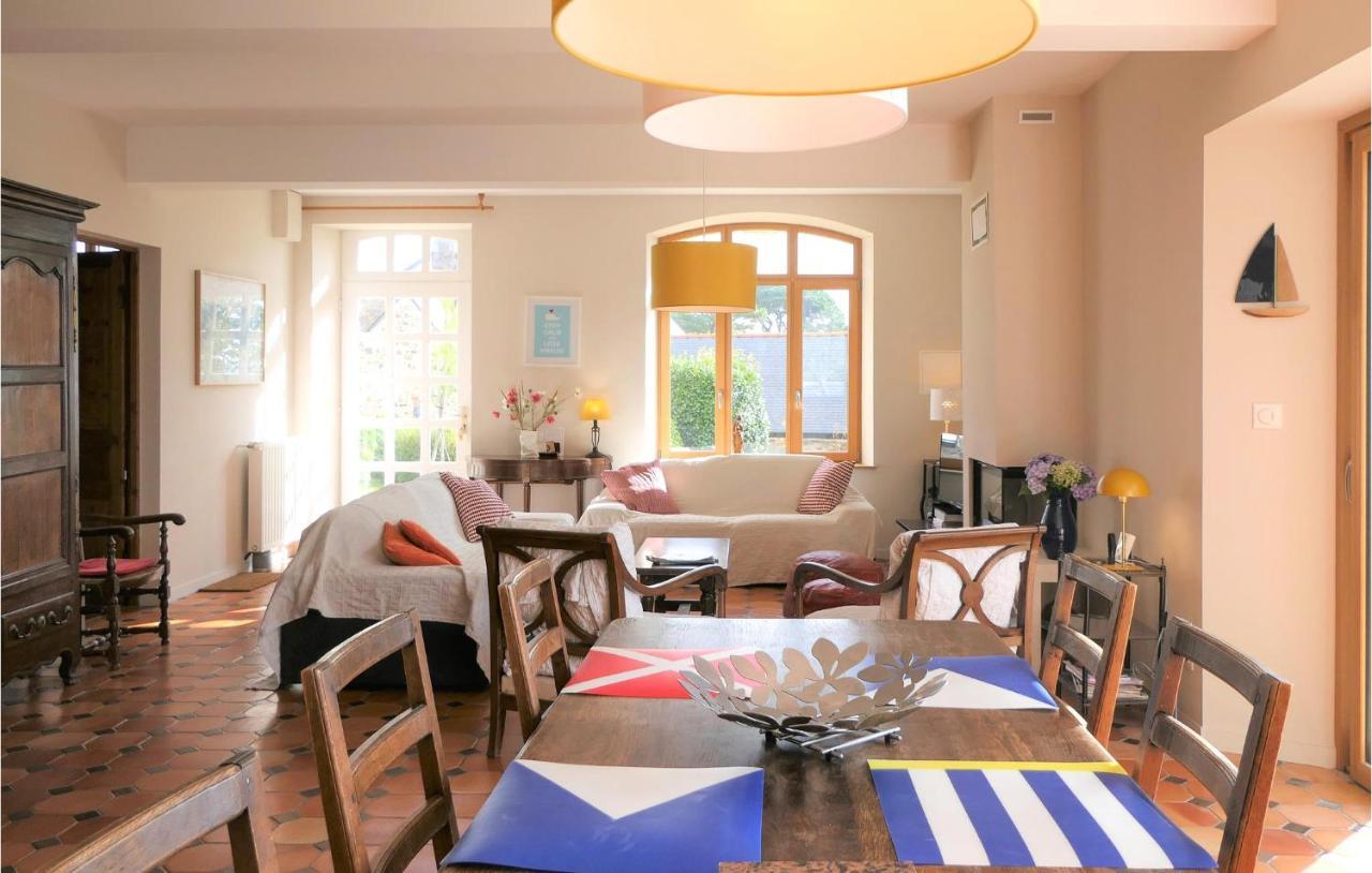 Lovely Home In Perros-Guirrec With Wifi 外观 照片