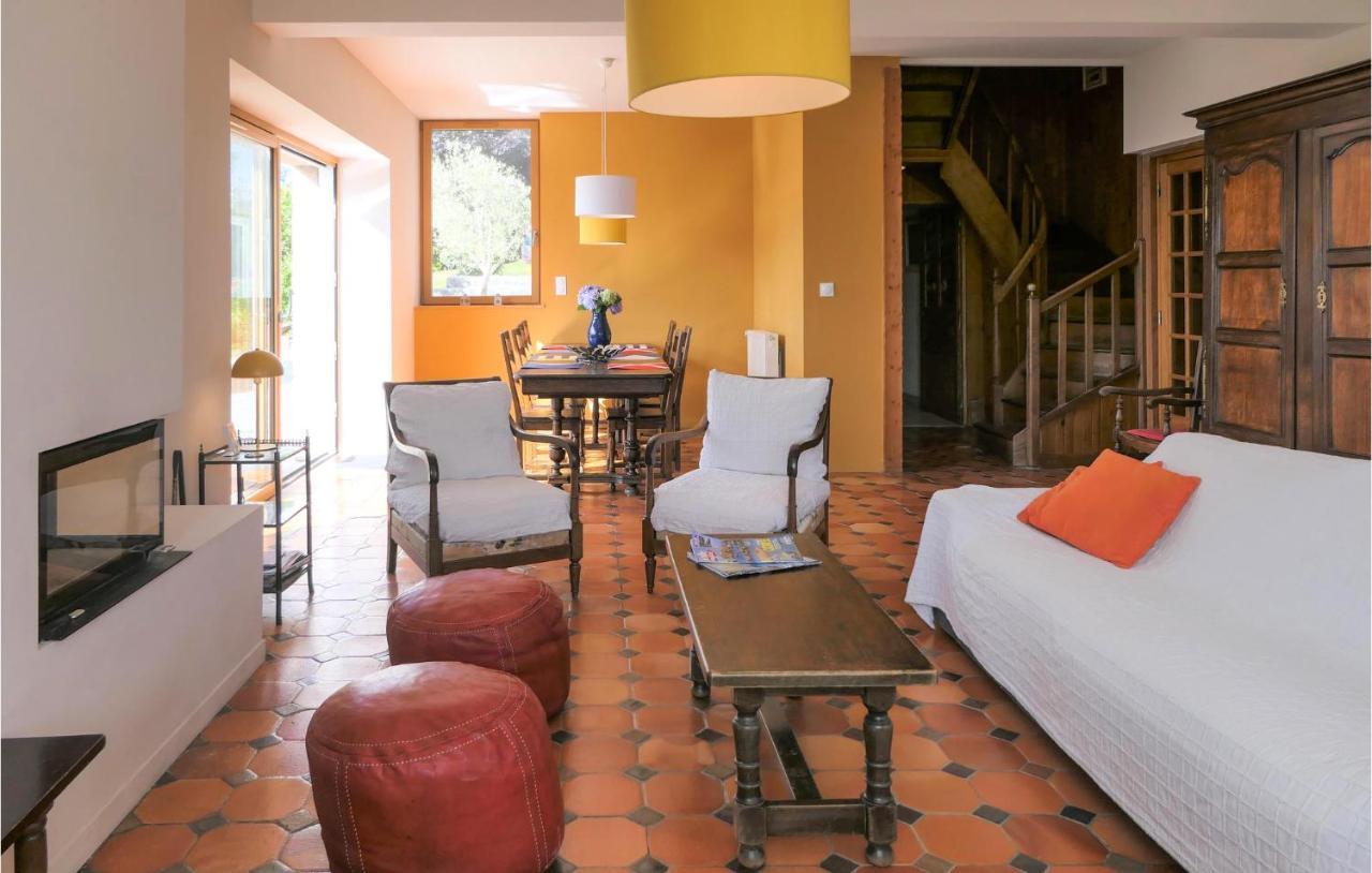 Lovely Home In Perros-Guirrec With Wifi 外观 照片